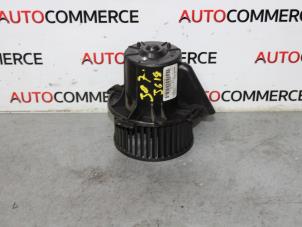 Gebruikte Aanjager Peugeot 307 SW (3H) 1.6 HDi 16V Prijs € 20,00 Margeregeling aangeboden door Autocommerce