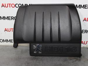 Gebruikte Motor Beschermplaat Peugeot 206 CC (2D) 1.6 HDI 16V FAP Prijs € 30,00 Margeregeling aangeboden door Autocommerce