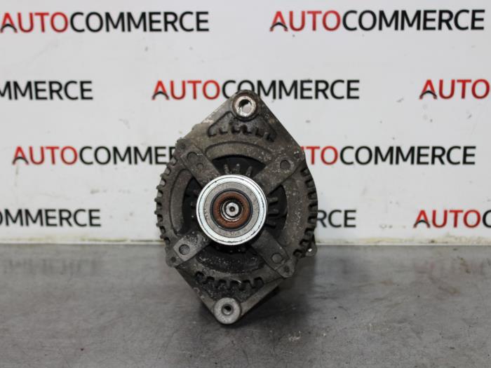 Gebruikte Alternator Renault Espace (JK) 3.0 dCi V6 24V Grand Espace Prijs € 60,00 Margeregeling aangeboden door Autocommerce