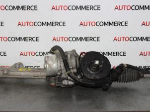 Gebruikte Stuurhuis Peugeot 208 I (CA/CC/CK/CL) 1.2 12V e-THP PureTech 110 Prijs € 200,00 Margeregeling aangeboden door Autocommerce