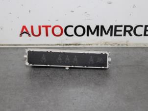Gebruikte Display Interieur Peugeot 207/207+ (WA/WC/WM) 1.6 HDi 16V Prijs € 10,00 Margeregeling aangeboden door Autocommerce