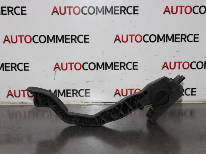 Gebruikte Sensor Gaspedaalpositie Peugeot 206 (2A/C/H/J/S) 1.4 16V Prijs € 15,00 Margeregeling aangeboden door Autocommerce