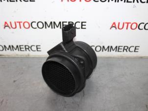 Gebruikte Luchtmassameter Citroen C8 (EA/EB) 2.2 HDi 16V Prijs € 20,00 Margeregeling aangeboden door Autocommerce