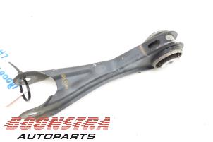 Gebruikte Draagarm onder links-achter Mercedes A (W176) 1.6 A-200 16V Prijs € 24,95 Margeregeling aangeboden door Boonstra Autoparts
