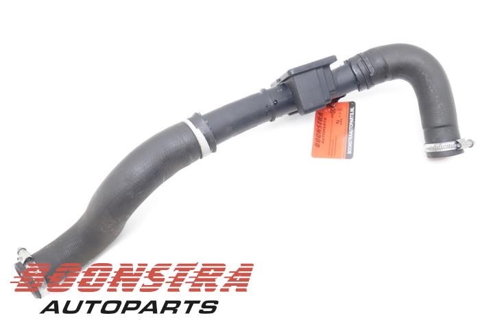 Gebruikte Intercooler Buis Renault Kangoo/Grand Kangoo (KW) 1.5 dCi 85 Prijs € 24,95 Margeregeling aangeboden door Boonstra Autoparts