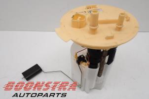 Gebruikte Benzinepomp Ford Mondeo V 1.5 TDCi Prijs € 59,25 Margeregeling aangeboden door Boonstra Autoparts