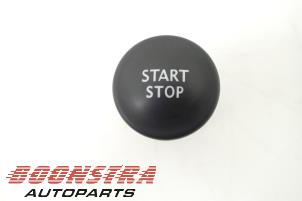 Gebruikte Start/Stop schakelaar Opel Vivaro 1.6 CDTi BiTurbo 145 Prijs € 30,19 Inclusief btw aangeboden door Boonstra Autoparts