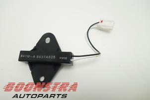 Gebruikte Sensor (overige) Mitsubishi Space Star (A0) 1.2 12V Prijs € 33,75 Margeregeling aangeboden door Boonstra Autoparts