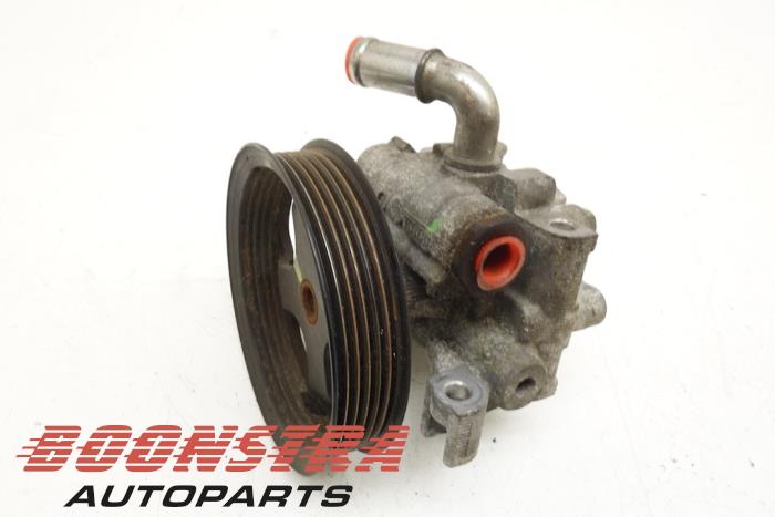Gebruikte Pomp Servo Ford Transit Connect 1.8 TDCi 90 DPF Prijs € 44,47 Inclusief btw aangeboden door Boonstra Autoparts