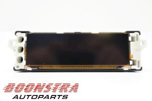 Gebruikte Display Interieur Peugeot Partner Tepee (7A/B/C/D/E/F/G/J/P/S) 1.6 HDI 90 16V Phase 1 Prijs € 24,95 Margeregeling aangeboden door Boonstra Autoparts