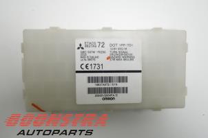 Gebruikte Alarm module Mitsubishi Space Star (A0) 1.0 12V Prijs € 111,75 Margeregeling aangeboden door Boonstra Autoparts