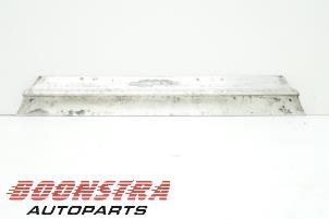 Gebruikte Steun (diversen) Tesla Model S 70 Prijs € 59,25 Margeregeling aangeboden door Boonstra Autoparts