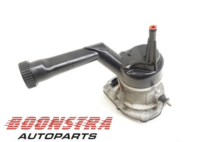 Gebruikte Pomp Servo Peugeot 308 Prijs € 36,75 Margeregeling aangeboden door Boonstra Autoparts
