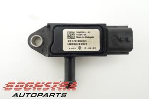 Gebruikte Roetfilter sensor Opel Vivaro 2.0 CDTI 16V Prijs € 30,19 Inclusief btw aangeboden door Boonstra Autoparts