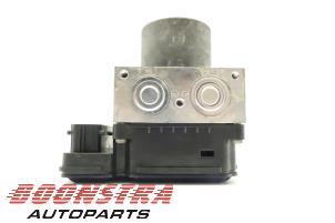 Gebruikte ABS Pomp Lancia Delta (844) 1.4 T-Jet 16V 150 Prijs € 74,95 Margeregeling aangeboden door Boonstra Autoparts