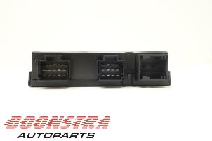 Gebruikte Schuifdeur computer Mercedes V (447.8) 2.1 250 BlueTEC, 250 d 16V Prijs € 241,94 Inclusief btw aangeboden door Boonstra Autoparts