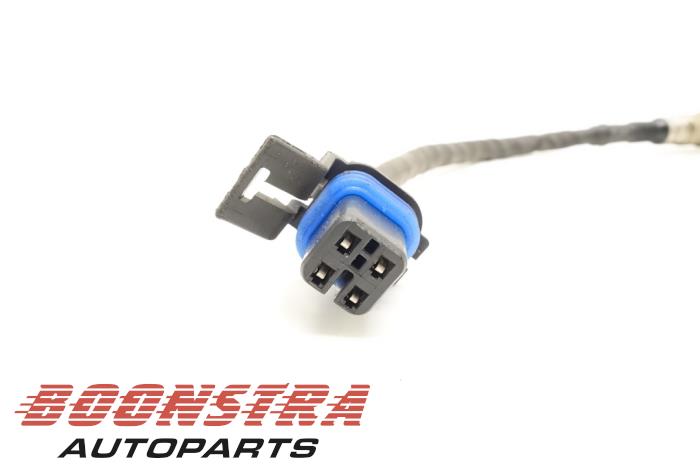 Lambda Sonde van een Opel Insignia 2.0 Turbo 16V 4x4 Ecotec 2008