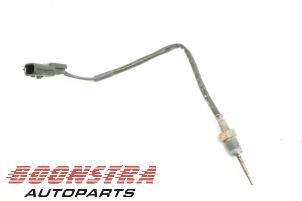 Gebruikte Uitlaat temperatuursensor Renault Captur (2R) 1.5 Energy dCi 90 FAP Prijs € 24,95 Margeregeling aangeboden door Boonstra Autoparts