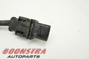 Lambda Sonde van een Citroën C4 Cactus (0B/0P) 1.6 e-Hdi 92 2015