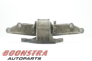 Gebruikte Motorrubber Porsche Boxster (986) 2.5 24V Prijs € 125,00 Margeregeling aangeboden door Boonstra Autoparts