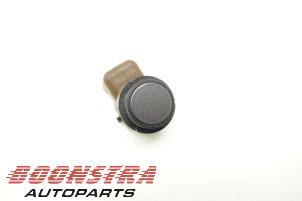 Gebruikte Sensor PDC BMW 5 serie (F10) 520d 16V Prijs € 66,75 Margeregeling aangeboden door Boonstra Autoparts