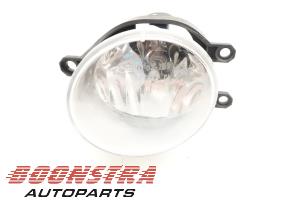 Gebruikte Mistlamp links-voor Toyota ProAce (MDX) 1.6 D4-D Prijs € 30,19 Inclusief btw aangeboden door Boonstra Autoparts