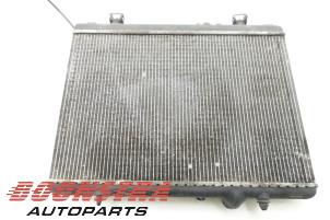Gebruikte Radiateur Peugeot 407 (6D) 2.2 16V Prijs € 24,95 Margeregeling aangeboden door Boonstra Autoparts