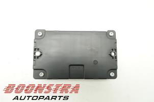 Gebruikte Radio module Renault Megane III Grandtour (KZ) 1.5 dCi 110 Prijs € 24,95 Margeregeling aangeboden door Boonstra Autoparts