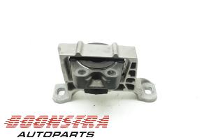 Gebruikte Motorsteun Volvo V40 (MV) 1.6 D2 Prijs € 24,95 Margeregeling aangeboden door Boonstra Autoparts