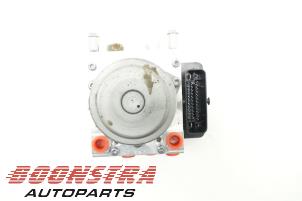 Gebruikte ABS Pomp Opel Insignia 1.6 SIDI Eco Turbo 16V Prijs € 36,95 Margeregeling aangeboden door Boonstra Autoparts