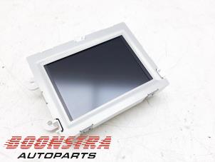 Gebruikte Display Interieur Peugeot 2008 (CU) 1.2 12V e-THP PureTech 110 Prijs € 96,75 Margeregeling aangeboden door Boonstra Autoparts