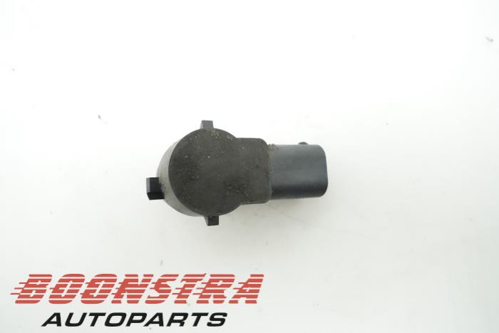 PDC Sensor van een Citroën DS5 (KD/KF) 2.0 HDiF 160 16V 2013