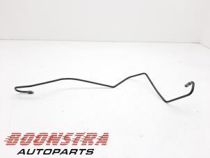 Gebruikte Remslang Ferrari California 4.3 V8 32V Prijs € 49,00 Margeregeling aangeboden door Boonstra Autoparts