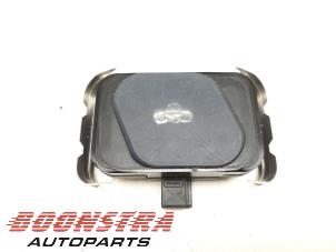 Gebruikte Regensensor Ferrari California 4.3 V8 32V Prijs € 49,00 Margeregeling aangeboden door Boonstra Autoparts