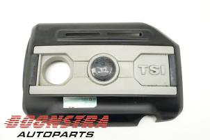 Gebruikte Afdekplaat motor Skoda Octavia (1Z3) 1.8 TSI 16V Prijs € 36,75 Margeregeling aangeboden door Boonstra Autoparts