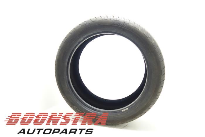 ovation 245/45 R19 102W (Summer tyre)