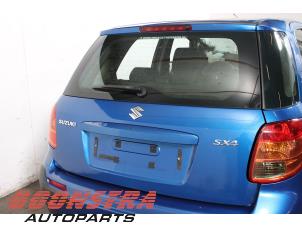 Gebruikte Achterklep Suzuki SX4 (EY/GY) 1.6 16V VVT Comfort,Exclusive Autom. Prijs € 47,24 Margeregeling aangeboden door Boonstra Autoparts