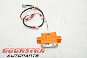 Gebruikte GPS Antenne Lexus CT 200h 1.8 16V Prijs € 29,95 Margeregeling aangeboden door Boonstra Autoparts