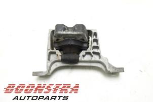 Gebruikte Motorsteun Volvo V40 (MV) 1.6 D2 Prijs € 24,95 Margeregeling aangeboden door Boonstra Autoparts