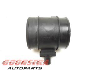 Gebruikte Luchtmassameter Opel Insignia Sports Tourer 1.6 Turbo 16V Ecotec Prijs € 24,95 Margeregeling aangeboden door Boonstra Autoparts