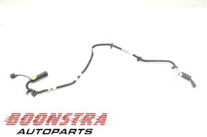 Gebruikte Leiding (diversen) Volkswagen Crafter (SY) 2.0 TDI Prijs € 30,19 Inclusief btw aangeboden door Boonstra Autoparts