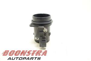 Gebruikte Luchtmassameter Peugeot 208 I (CA/CC/CK/CL) 1.6 e-HDi FAP Prijs € 24,95 Margeregeling aangeboden door Boonstra Autoparts