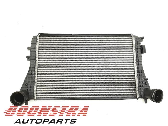 Gebruikte Intercooler Volkswagen Passat Variant (3C5) 1.9 TDI Prijs € 29,95 Margeregeling aangeboden door Boonstra Autoparts