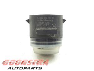 Gebruikte PDC Sensor Mercedes E (W212) E-200 CDI 16V BlueEfficiency,BlueTEC Prijs € 24,95 Margeregeling aangeboden door Boonstra Autoparts