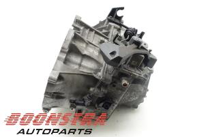 Gebruikte Versnellingsbak Volvo S60 II (FS) 2.0 D4 16V Prijs € 399,95 Margeregeling aangeboden door Boonstra Autoparts