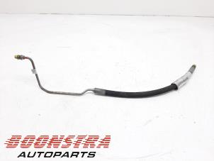 Gebruikte Oliedruk Leiding Porsche 911 (991) 3.8 24V Turbo S Prijs € 99,00 Margeregeling aangeboden door Boonstra Autoparts