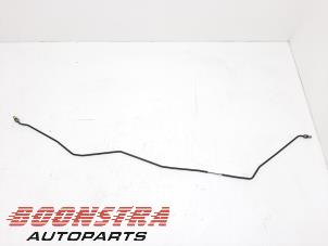 Gebruikte Oliedruk Leiding Porsche 911 (991) 3.8 24V Turbo S Prijs € 99,00 Margeregeling aangeboden door Boonstra Autoparts