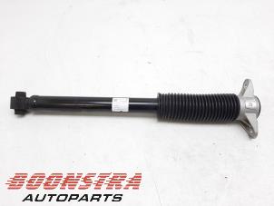 Gebruikte Achterpoot rechts Tesla Model 3 Long Range AWD 75 kWh Prijs € 199,00 Margeregeling aangeboden door Boonstra Autoparts