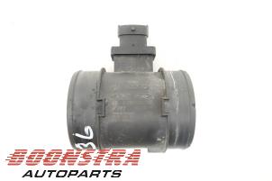 Gebruikte Luchtmassameter Opel Combo 1.6 CDTI 16V Prijs € 30,19 Inclusief btw aangeboden door Boonstra Autoparts