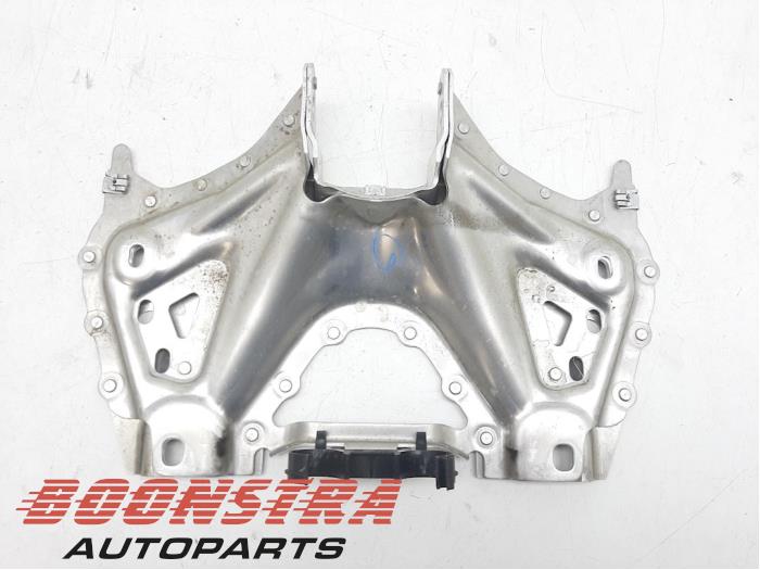Gebruikte Versnellingsbak Steun Porsche 911 (991) 3.8 24V Turbo S Prijs € 49,00 Margeregeling aangeboden door Boonstra Autoparts